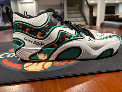 Jayson Tatum Game Worn / Dual Signed / Player Authenticated Sneakers - 11/02/2024 (29 PTS) Fanatics Authentic