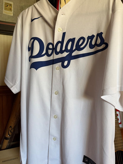 Clayton Kershaw Autographed Dodgers Jersey – 3,000 Strikeouts 7/2/25 – Fanatics
