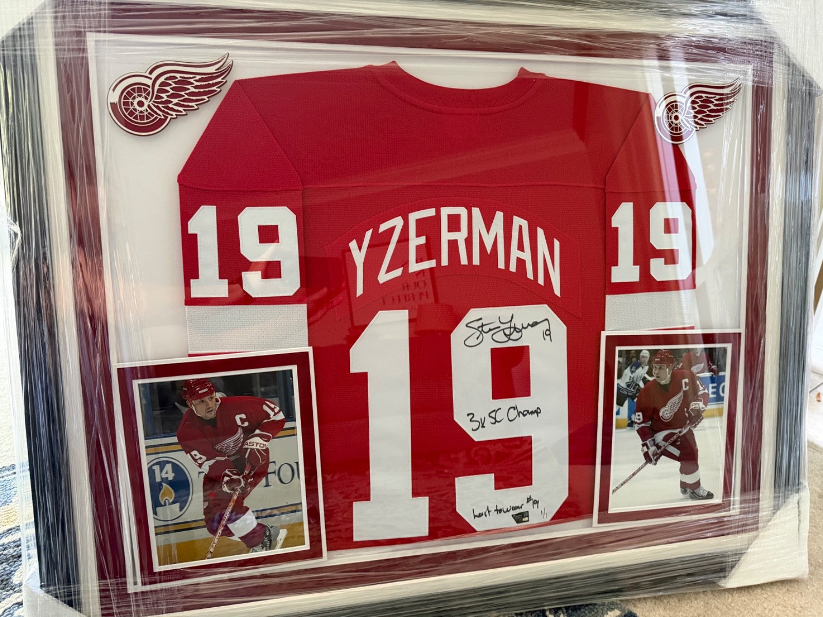 Steve Yzerman Signed 1/1 Jersey Framed LE “3x SC Champ / Last to Wear #19” COA