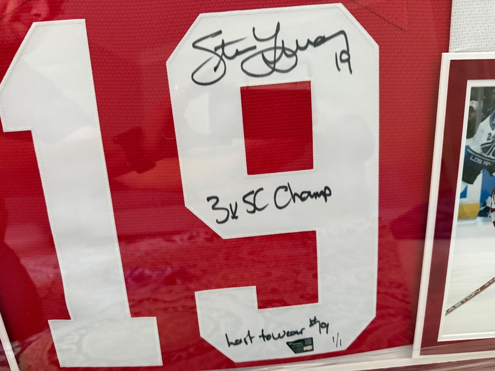 Steve Yzerman Signed 1/1 Jersey Framed LE “3x SC Champ / Last to Wear #19” COA