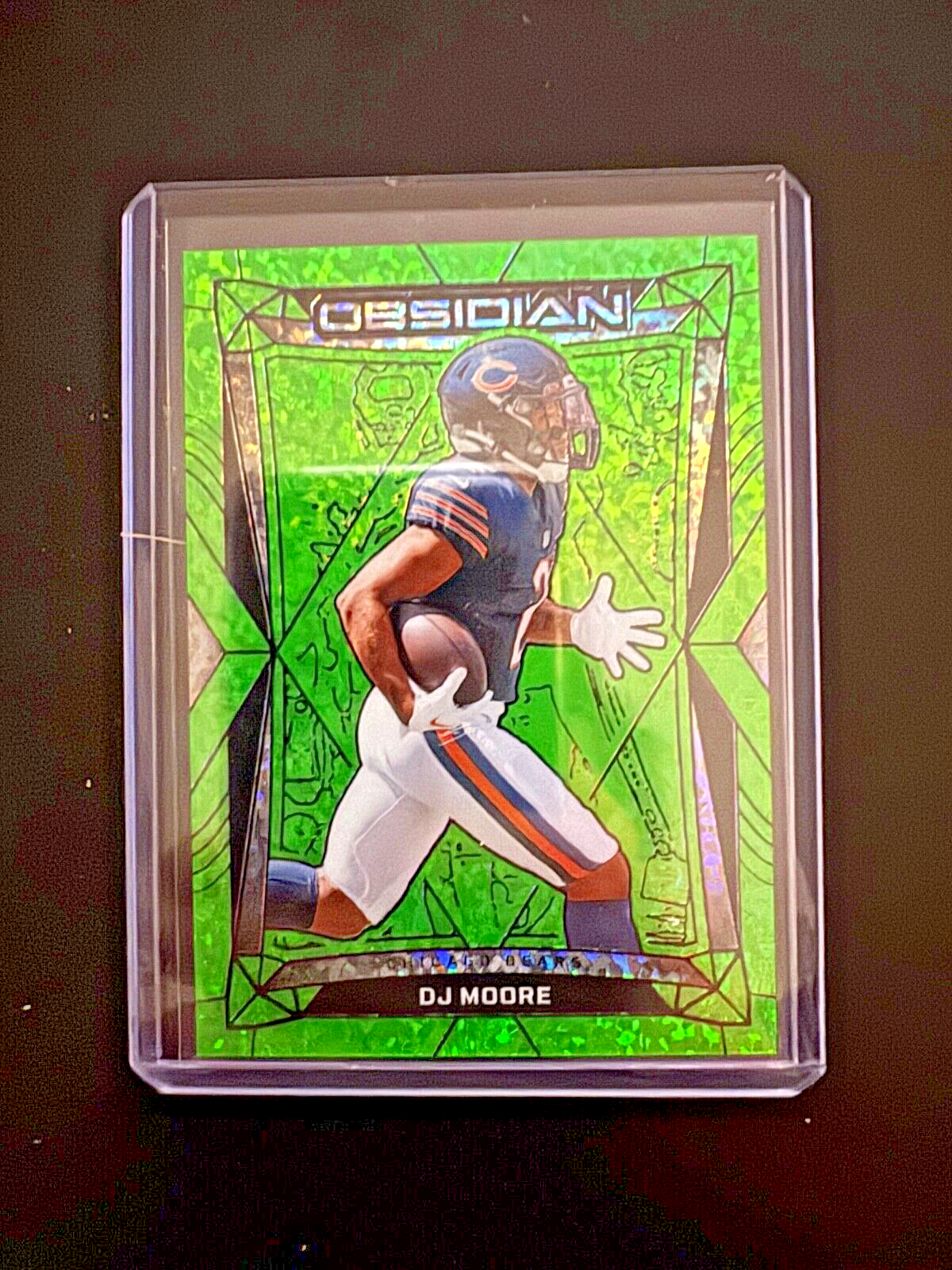 2024 Obsidian Football DJ Moore Green 5/6 SSP Chicago Bears #33