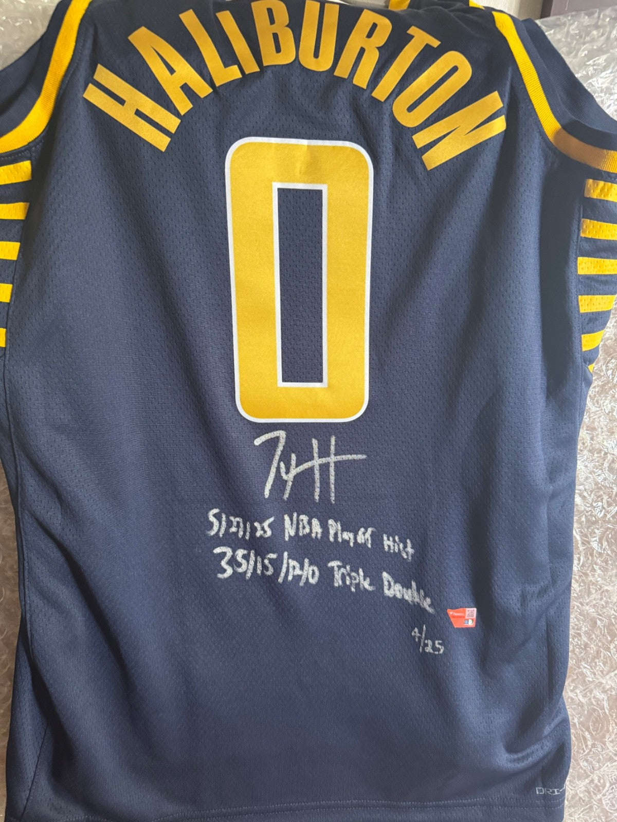 Tyrese Haliburton Signed Jersey – 5/27/25 Playoff Hist 35/15/12/0 Triple Double