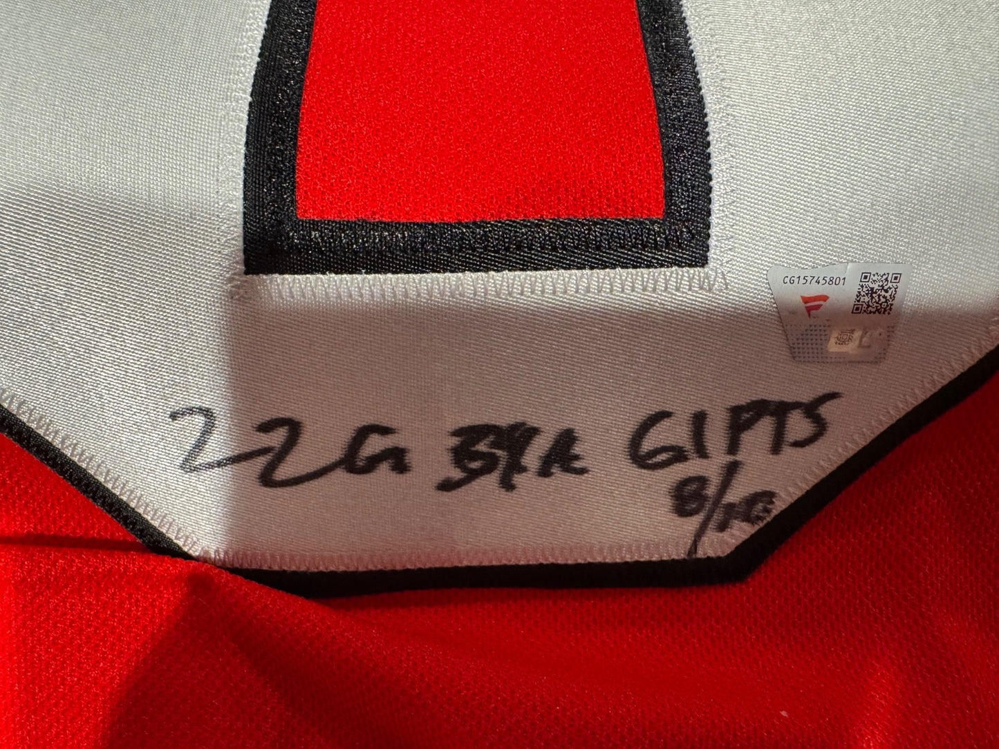 Connor Bedard Signed & Inscribed Rookie Jersey – Limited Edition  8/10 Fanatics