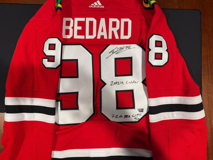 Connor Bedard Signed & Inscribed Rookie Jersey – Limited Edition  8/10 Fanatics