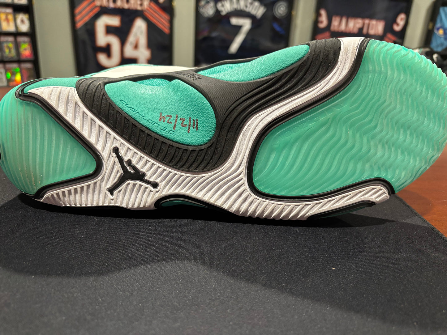 Jayson Tatum Game Worn / Dual Signed / Player Authenticated Sneakers - 11/02/2024 (29 PTS) Fanatics Authentic